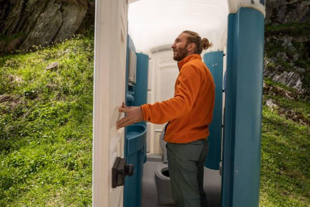 Portable Toilet Options We Offer in Anton, TX